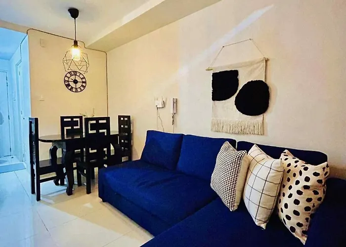 Staycation By Rhen Manila